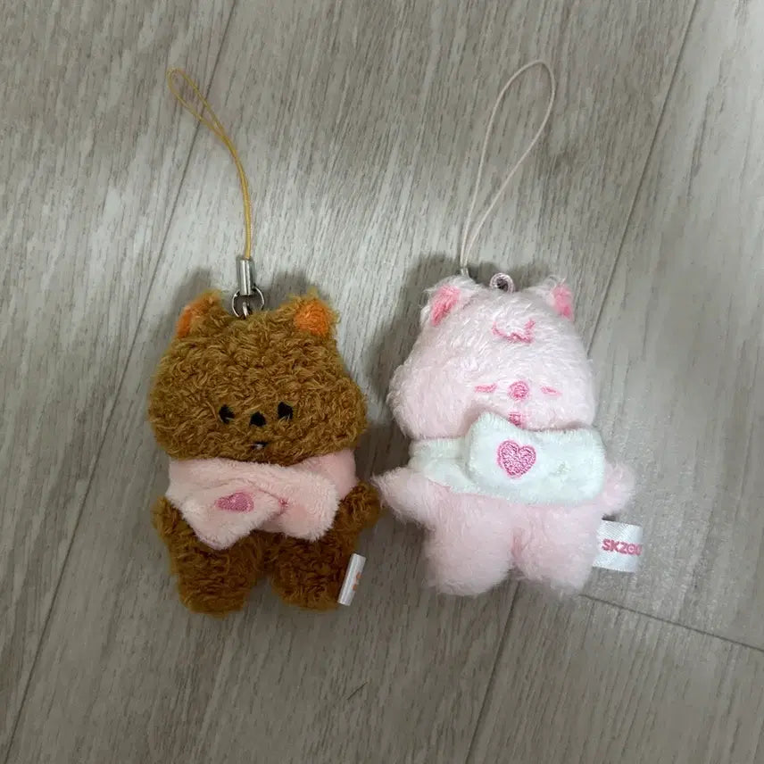 [BUNJANG] Stray Kids Han "Strawberry" Micro-Keyring / 스트레이키즈 스키즈 스키주 한 마이크로키링 한쿼카