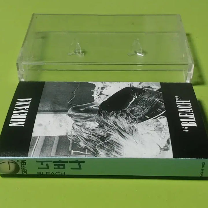 [BUNJANG] Nirvana Bleach Debut Album Cassette Tape / 너바나 데뷔앨범 BLEACH 카세트 테이프