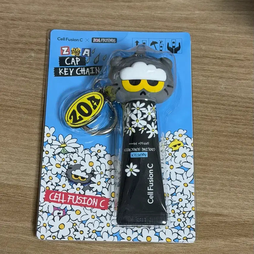 [BUNJANG] Cell Fusion C Joan Friends Cap Keyring Sun Cream / 셀퓨전씨 조앤프렌즈 캡 키링 선크림