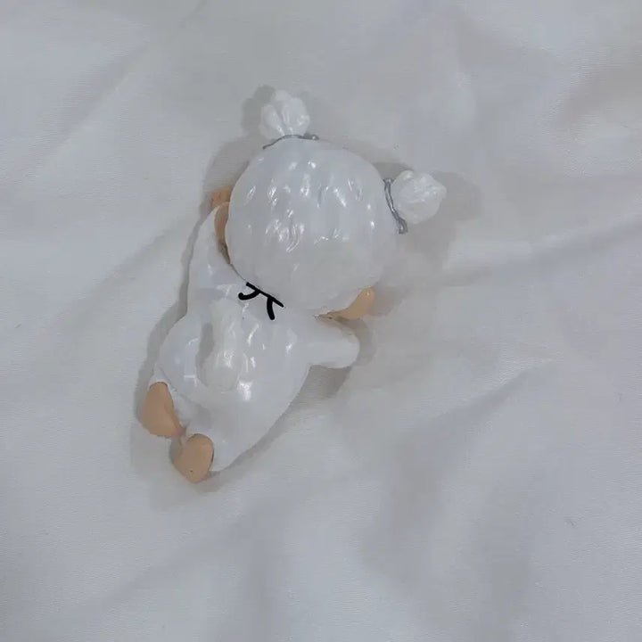 [BUNJANG] Monchhichi Hyper Secret White / 몬치치 히퍼 시크릿 화이트