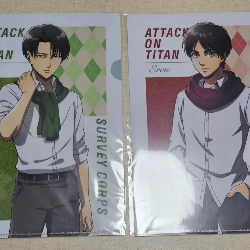 [BUNJANG] Attack on Titan Eren Yeager &amp; Levi Ackerman L-Shaped File Holder (Sealed) / (미개봉) 진격거 에렌 리바이 굿즈 파일 L자홀더