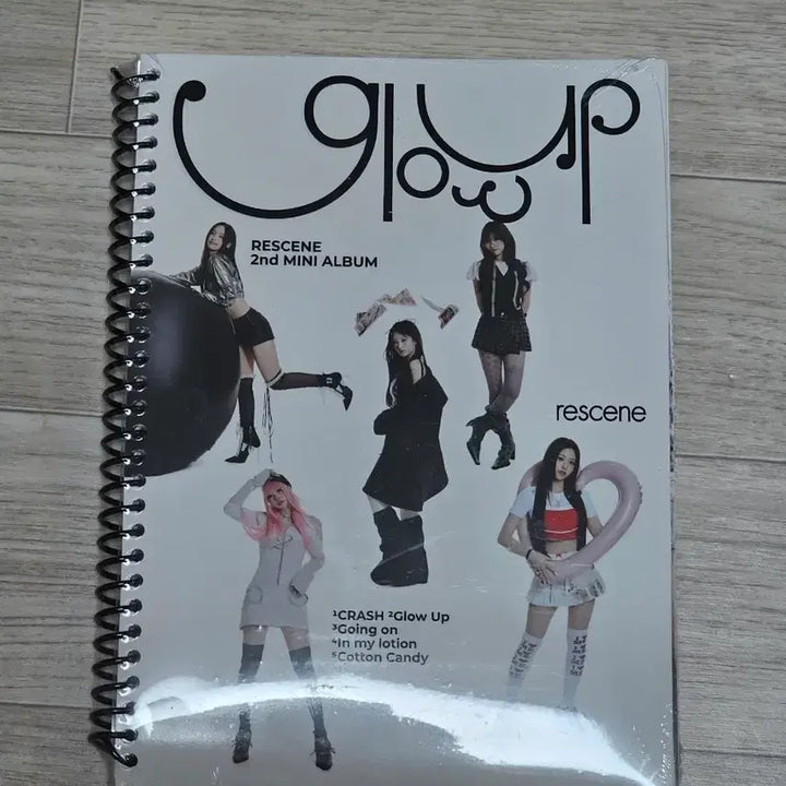 [BUNJANG] Aespa 2nd Mini Album Glow Up (ME VER.) / 리센느 Glow Up / 2집 미니앨범 (ME VER.)