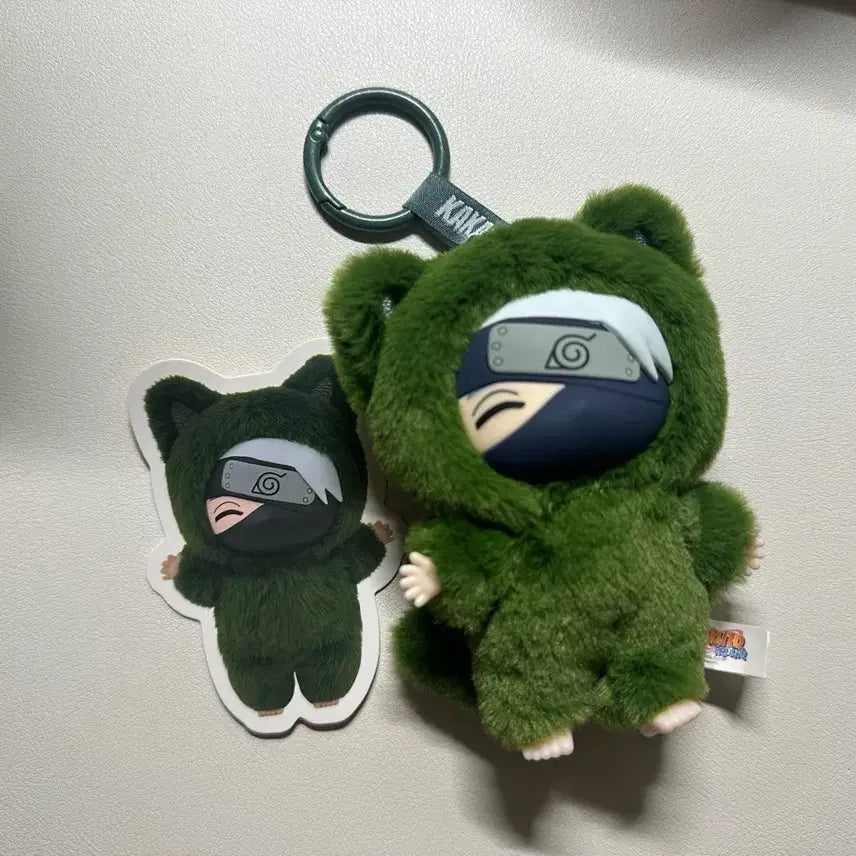 [BUNJANG] Naruto Kakashi Naboo Wife Doll + Badge Set / 나루토 eaki 키튼랜드 카카시 나부부인형+ 뱃지