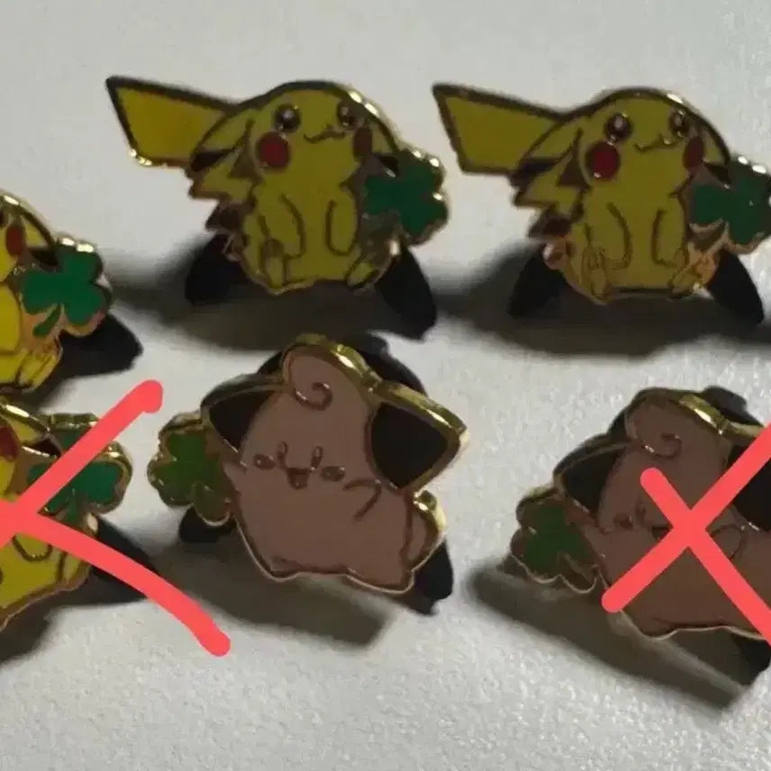 [BUNJANG] Pokemon Pi Lucky For You Fortune Scratch Pin Badge / 포켓몬 삐 핀뱃지 럭키포유 운세 스크래치