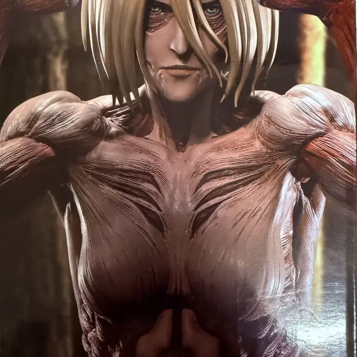 [BUNJANG] Attack on Titan Female Titan Figure / 진격거인 여성형 거인 피규어