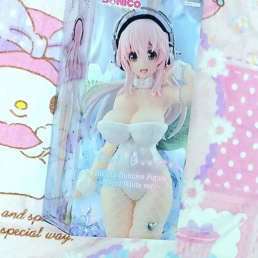 [BUNJANG] Super Sonico Bunny Girl B-Cute Bunny Figure White Ver. / 슈퍼소니코 바니걸 비큐트 버니스 피규어 화이트 ver 미소녀피규어