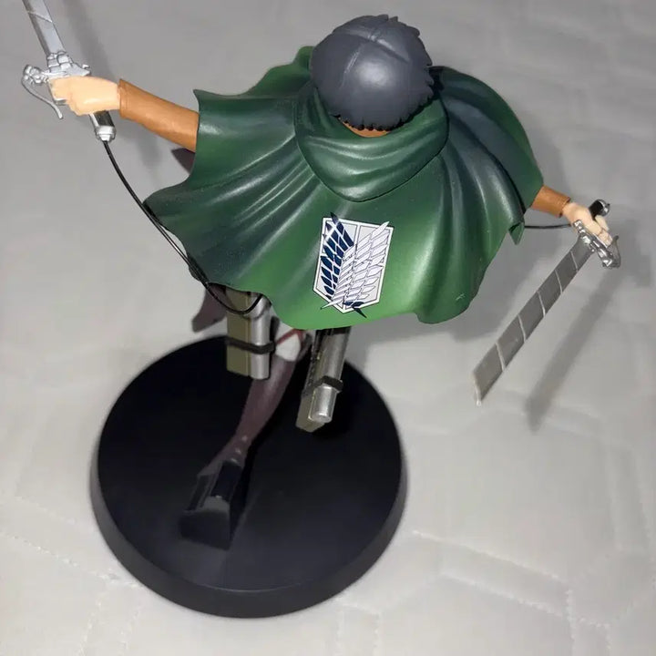 [BUNJANG] Attack on Titan Levi Ackerman Sergeant Figure Sega / 진격의거인 진격거 리바이 병장 피규어 세가