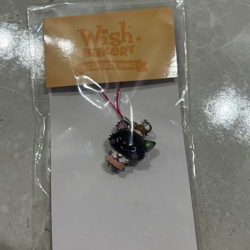 [BUNJANG] NCT WISH Wish Bakery Riku Kuri Resin Keychain (Sealed) / (미개봉) 엔시티위시 위시베이커리 리쿠 쿠리 레진키링 양도