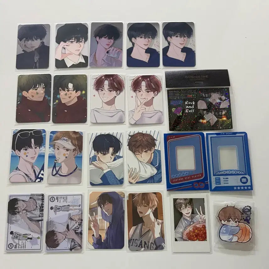 [BUNJANG] Garbage Time Unofficial Bundle Set Photocards, Stickers, Holder, and Polaroid / 가비지타임 비공굿 일괄 양도 포웨님 영오님 pp님 복어님 춘봉님 포카 스티커 홀더 폴라