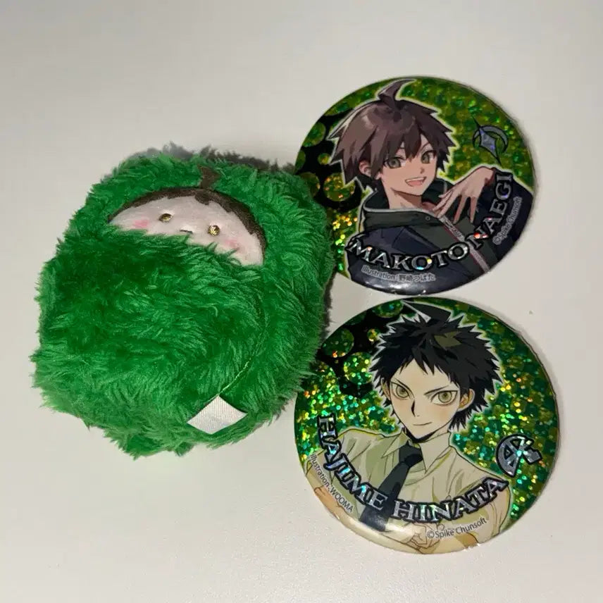 [BUNJANG] Danganronpa Hajime Hinata &amp; Makoto Naegi Tapestry Plush &amp; Can Badge Bundle Set / 일괄) 슈퍼 단간론파 타피누이, 캔뱃지 히나타 하지메 + 나에기 마코토 캔뱃지
