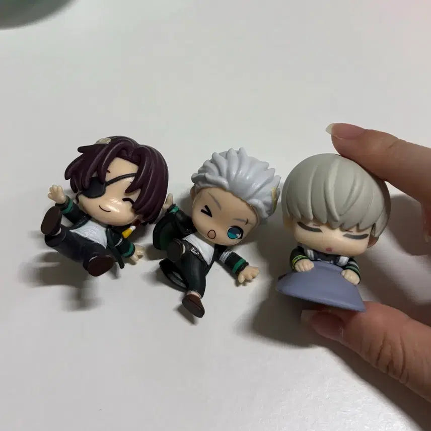 [BUNJANG] Wind Breaker Kkudang Gacha Figure Set (Suo, Umemiya, Kaji) - Onemutan / 윈드브레이커 꽈당 가챠(스오, 우메미야), 오네무탄(카지)