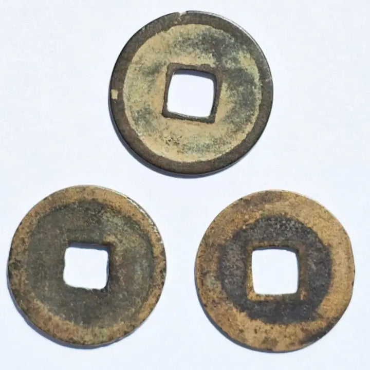 [BUNJANG] Authentic Ancient Chinese Tang and Song Dynasty Coins Set (3 Coins) / 진품 고대 중국 당나라 송나라 동전 3개 세트