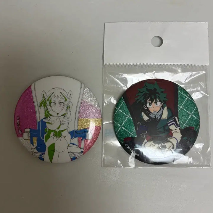 [BUNJANG] My Hero Academia Glitter Can Badge Bundle (Izuku Midoriya, Ochaco Uraraka) / (히로아카) 나의 히어로 아카데미아 글리터 캔뱃지 2개 일괄 (미도리야 우라라카)