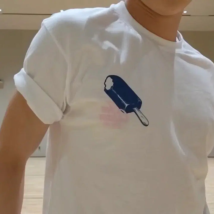 [BUNJANG] TXT Yeonjun No Labels Part 02 Ice Cream Collection Limited Edition Ball Cap &amp; T-Shirt Bundle Set / 연준 No labels part02 아이스크림 미국 한정 볼캡&amp;티셔츠