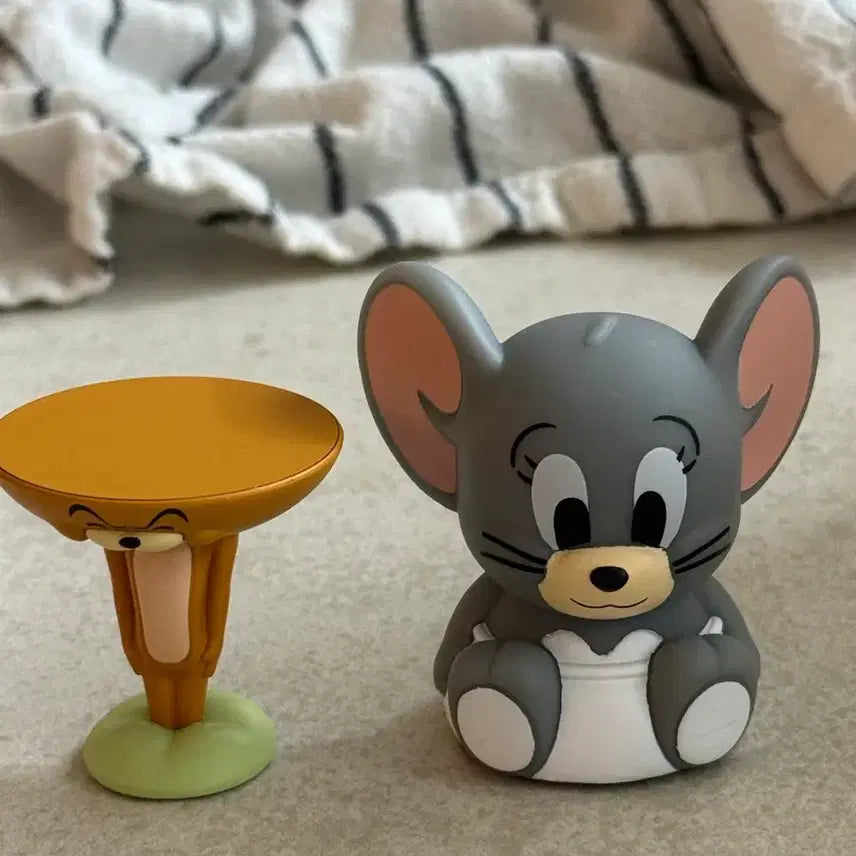 [BUNJANG] Tom and Jerry Tuffy Mood Lamp with Jerry Figure Bundle / 톰과제리 터피 무드등 , 제리 피규어 일괄