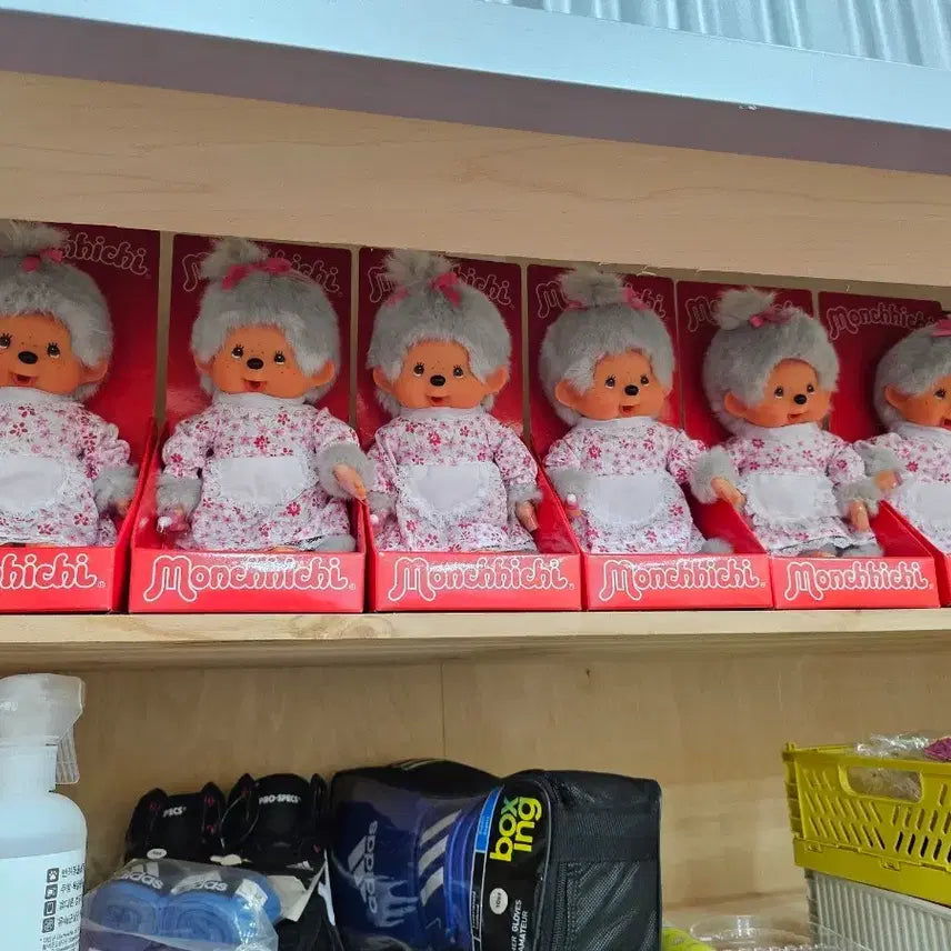 [BUNJANG] Grandma Monchhichi Limited Edition European Exclusive Doll / 할머니 몬치치 할매 몬치치 유럽 몬치치 한정판 몬치치 유니크 몬치치