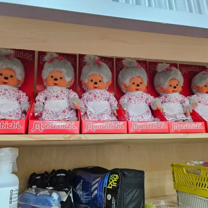 [BUNJANG] Grandma Monchhichi Limited Edition European Exclusive Doll / 할머니 몬치치 할매 몬치치 유럽 몬치치 한정판 몬치치 유니크 몬치치