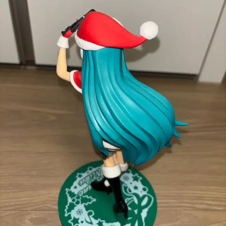 [BUNJANG] Hatsune Miku Santa Girl Classic Figure / 하츠네미쿠 산타걸 고전 피규어 산타미쿠 프로젝트디바 프디바