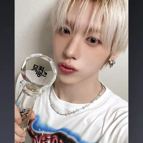 [BUNJANG] Identity Choi Taein Mubank 1st Place Object / 아이덴티티 최태인 뮤뱅1위 옵젝판매