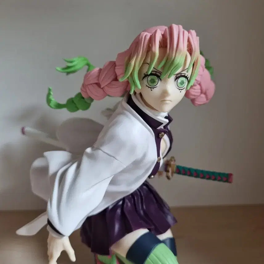 [BUNJANG] Demon Slayer Mitsuri Kanroji Aerial &amp; Maxmatic Figures Bundle / 귀멸의칼날 칸로지 미츠리 피규어 일괄 판매합니다