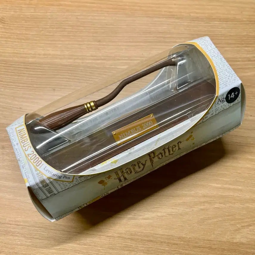 [BUNJANG] Harry Potter Nimbus 2000 Levitating Pen / 해리포터 빗자루 님부스 2000 공중부양 볼펜