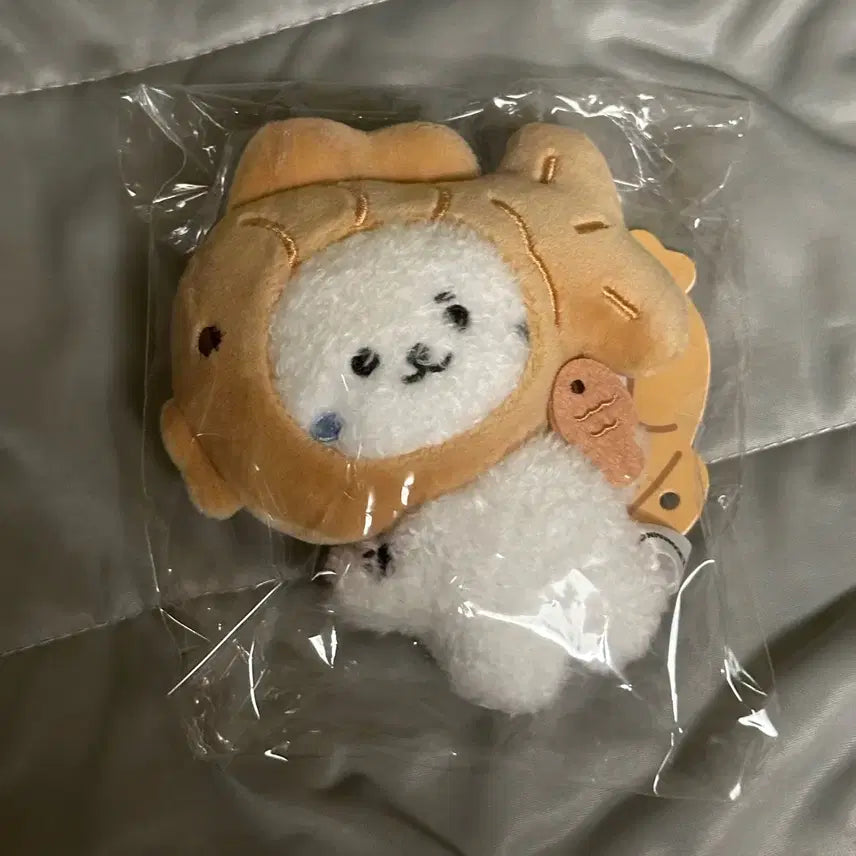 [BUNJANG] MONSTA X Minhyuk Meongkko Monmoongchi Bungoppang Plushie Keyring (Sealed) / 미개봉) 몬스타엑스 민혁 멍꼬 몬뭉치 붕어빵 몬뭉치엑스