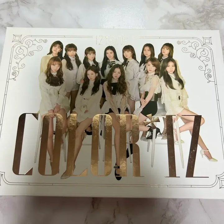 [BUNJANG] IZ*ONE Album Photobook and CD / IZ*ONE 아이즈원 앨범