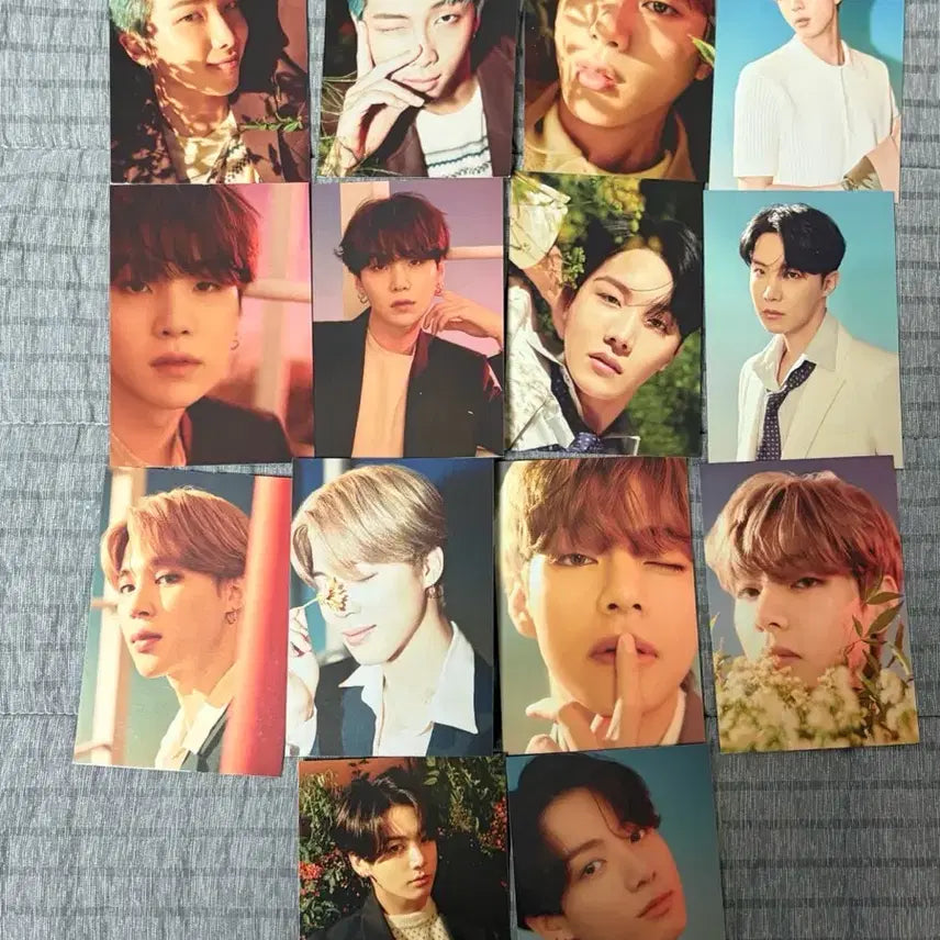 [BUNJANG] BTS Bangtan Boys HYBE INSIGHT Photocard Bundle Set / (일괄)BTS 방탄소년단 하이브 인사이트 포토카드