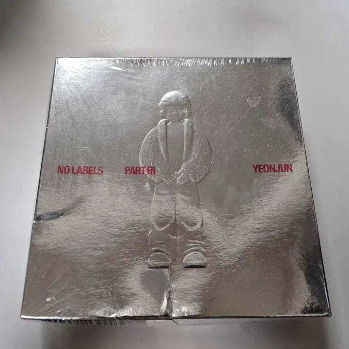[BUNJANG] TXT Yeonjun NO LABELS PART 01 FIGURE VER. Album / 미개봉새상품)연준피규어앨범  NO LABELS PART01FIGURE VER.투바투 yeonjun 투모로우바이투게더 txt