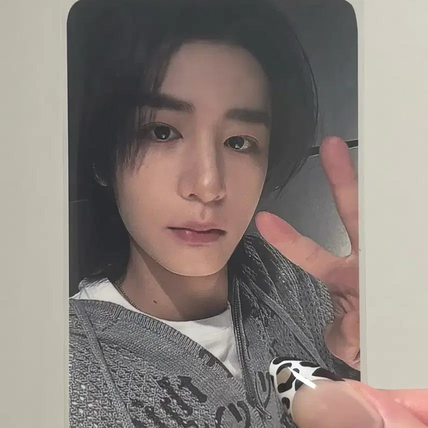 [BUNJANG] ONE THE BOYZ THE BOYZ Lee Han Photocard / 원도어존 이한 포카 양도