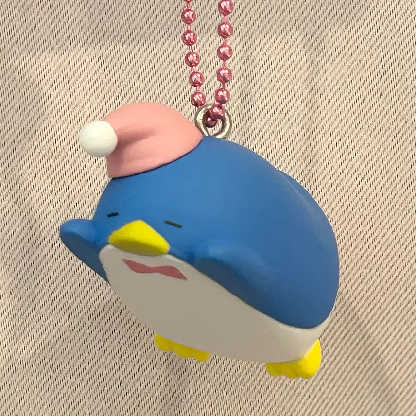 [BUNJANG] Sanrio Sleeping Tuxedosam Gacha Figure Keychain / 산리오 잠자는 턱시도샘 가챠 피규어 키링