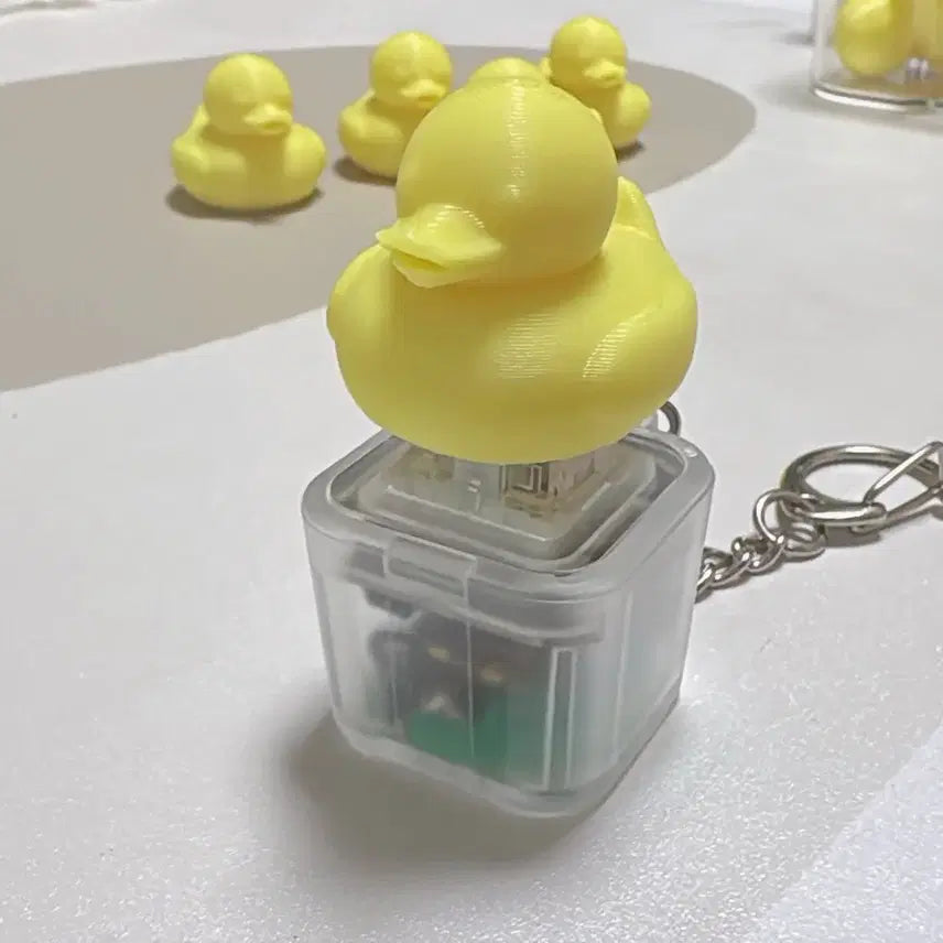 [BUNJANG] Squeaking Duck Keycap, Glow-in-the-Dark, Rechargeable Type-C, Mechanical Clicky Switch / 소리나는 오리 클리커 | 야광 | C타입 충전식 | 키캡