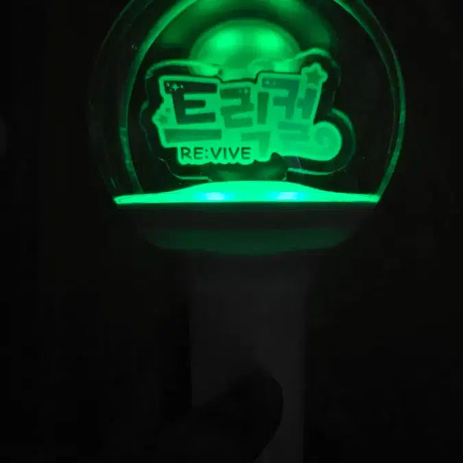 [BUNJANG] Trickical Joan Lightstick + 2 Acrylic Stands / 긴급 급처)트릭컬 죠안 응원봉 + 아크릴 스탠드 2개 긴급 급처합니다.