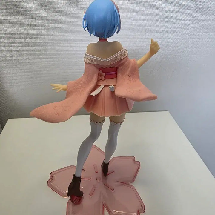 [BUNJANG] Rem Sakura Figure / 리제로 렘 사쿠라 피규어