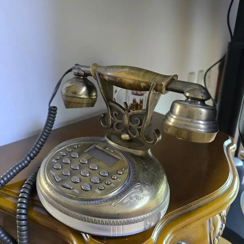 [BUNJANG] Antique Retro Rotary Phone Interior Decor / 앤틱 레트로 전화기 홈카페인테리어소품 (실사용여부불가)