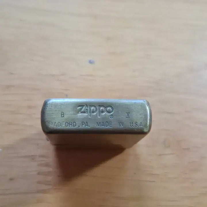 [BUNJANG] Rare Vintage 1994 Zippo Lighter - Solid Brass with Niagara Falls Canada Insert / [희귀 빈티지] 1994년산 지포 라이터 - 솔리드 브라스 (캐나다 공장 인서트 제짝)