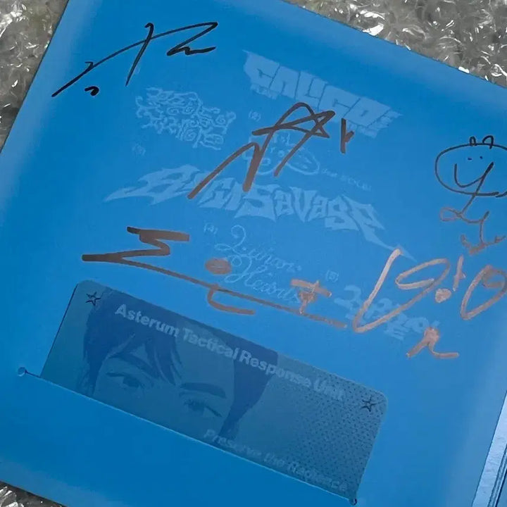 [BUNJANG] PLAVE Caligo 4th Mini Album Signed CD / 플레이브 칼리고 싸인시디