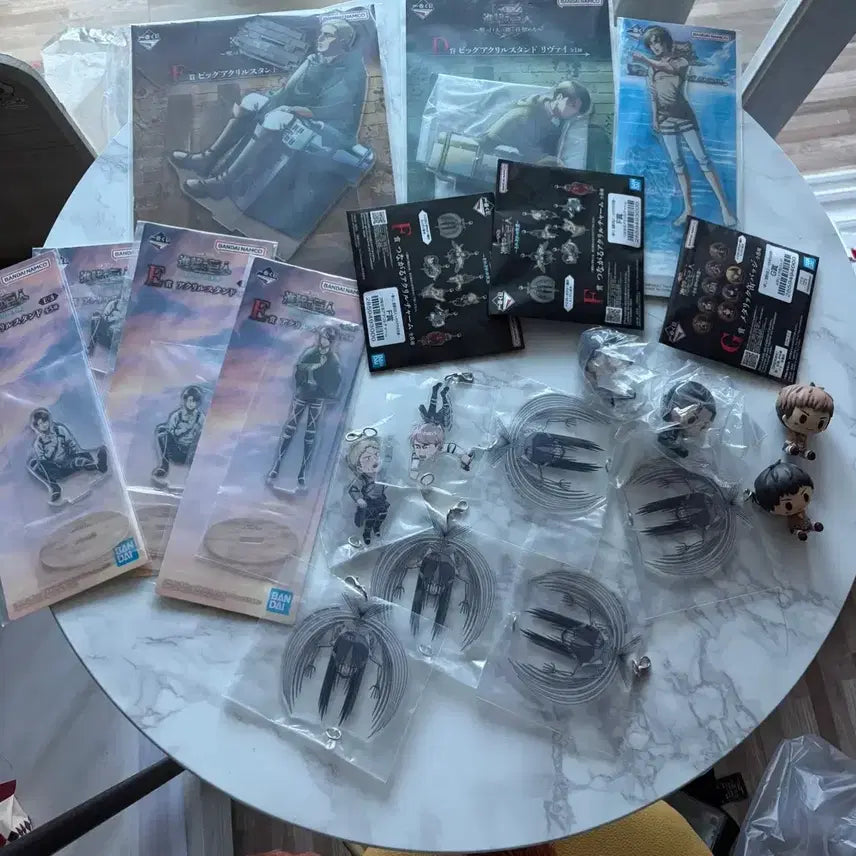 [BUNJANG] Attack on Titan Ichiban Kuji Lot A-C Goods Bundle / 진격의 거인 제일복권 하위상 굿즈 일괄
