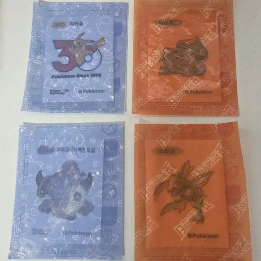 [BUNJANG] Pokemon Stickers (Tteubuseal) - Pikachu, Bulbasaur, Scyther, Hoopa Artwork 30th Anniversary / 교환! 포켓몬 띠부씰 피카츄 이상해씨 스라크 후파 아트워크 30주년