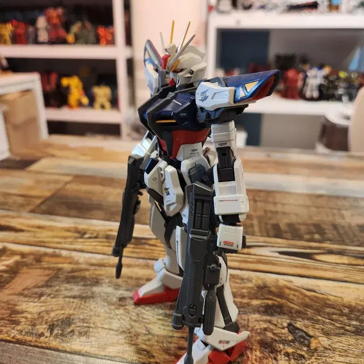 [BUNJANG] MG Strike Gundam Model Kit / MG 스트라이크 건담