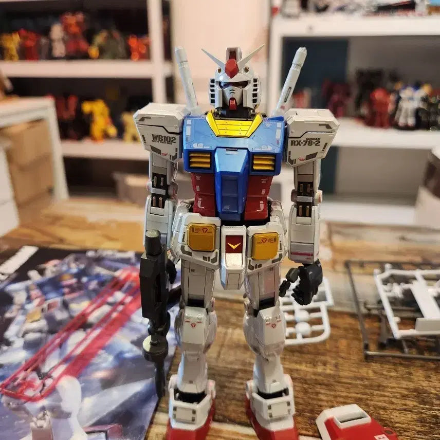 [BUNJANG] Bandai Spirits Master Grade RX-78-2 Gundam Titanium Finish / MG 퍼스트건담 티타늄피니시