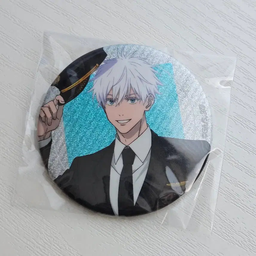 [BUNJANG] Jujutsu Kaisen Haneda Airport Gojo Can Badge / 주술회전 하네다 에어포트 고죠 캔뱃지