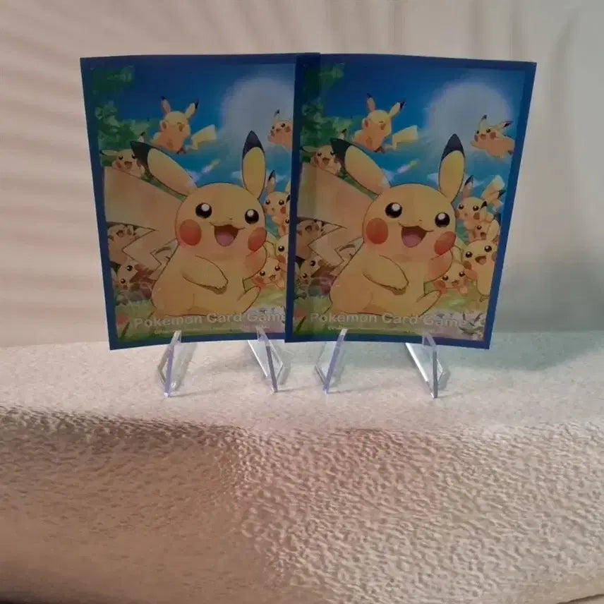 [BUNJANG] Pokemon Pikachu Illustration Card Sleeves (2-pack) / 포켓몬 카드 "파카츄" "일러스트 슬리브" 2장 소량판매