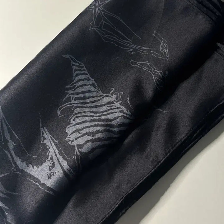 [BUNJANG] Xdinary Heroes View Ball Bandana Scarf / 엑디즈 엑스디너리 히어로즈 뷰마 반다나 스카프