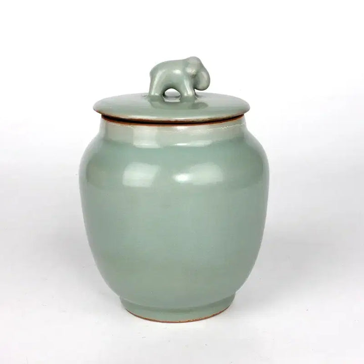 [BUNJANG] Yongcheon Kiln Buncheong Stoneware Elephant Lid Jar / 용천요 분청유코끼리단추뚜껑 항아리. 이벤트