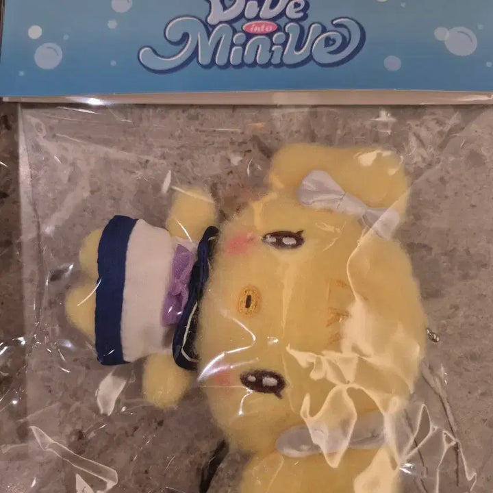 [BUNJANG] IVE Mini-b Naori Marine Look Keyring + Rei Photocard / 아이브 미니브 팝업  특전 레이 포카