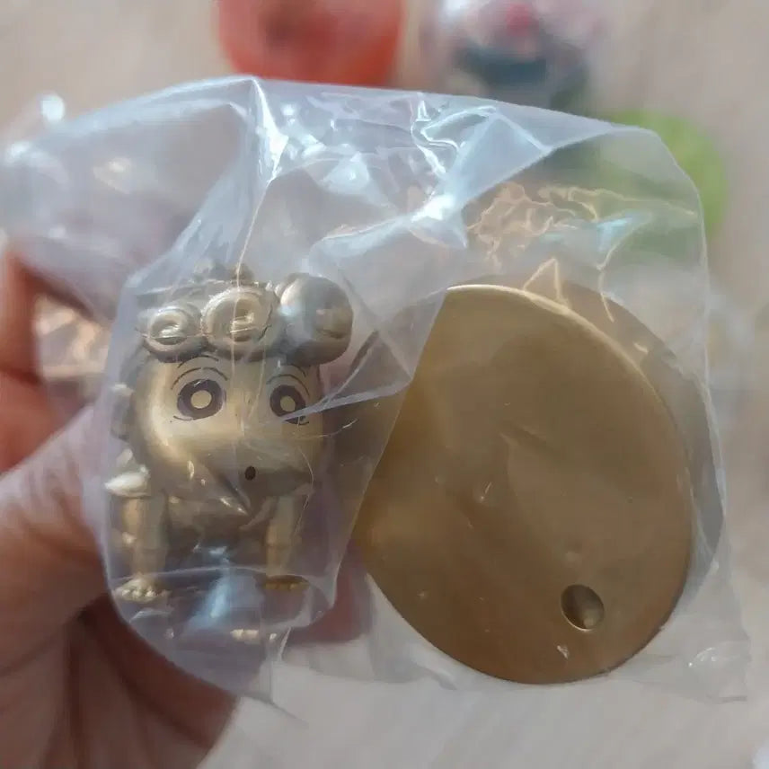 [BUNJANG] Crayon Shin-chan Power Rangers Hidden Gold Jjang-gu Jjang-a New Product / 짱구 파워레인저 히든 골드 짱아 새상품