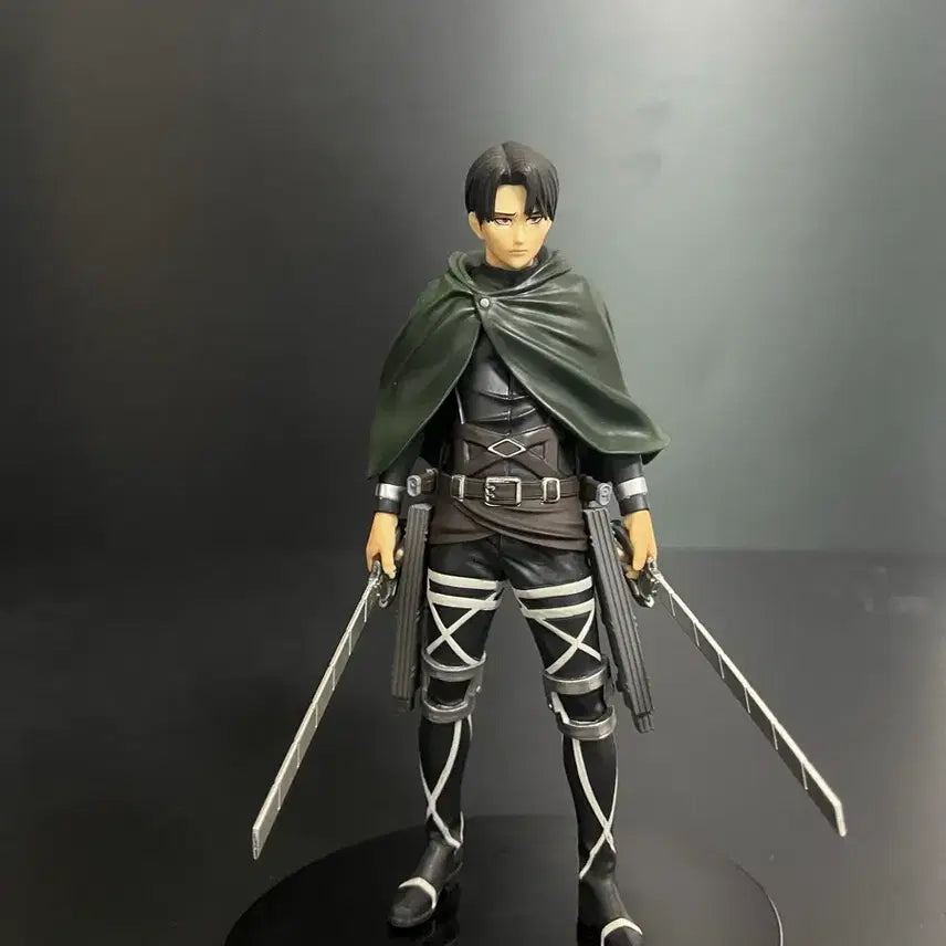 [BUNJANG] Banpresto Attack on Titan Levi Final Season Figure (Unsealed) / 개봉품 진격의거인 리바이 피규어 리바이 반프 리바이 파이널 시즌 피규어