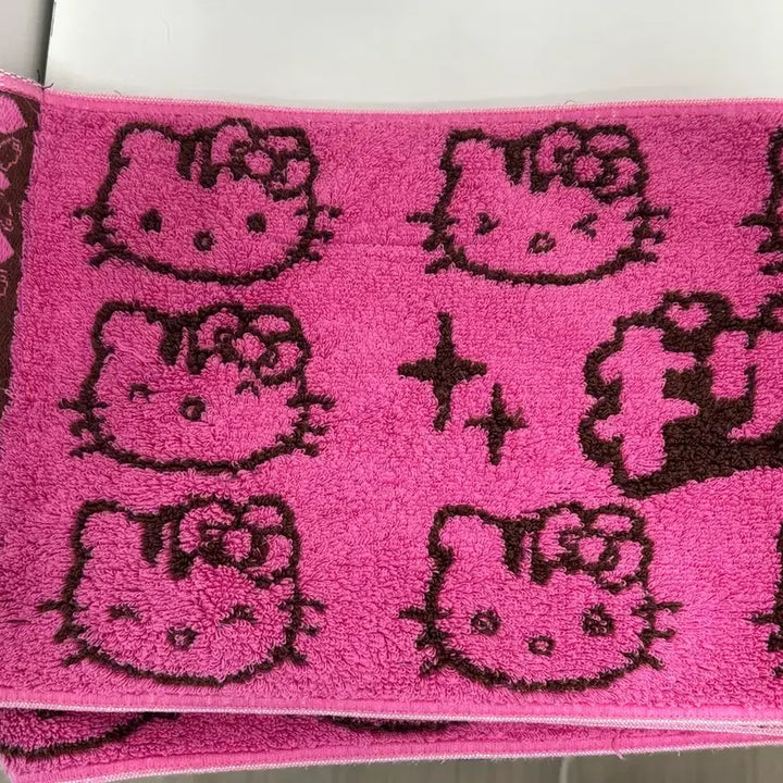 [BUNJANG] Shoko Nakagawa x Hello Kitty Vintage Collaboration Hand Towel / 희귀 레어 고전 키티 쇼코땅 타올 수건 히메갸루 오네갸루