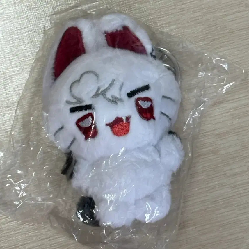 [BUNJANG] PLAVE Eunho Plush Keyring / [빠른발송] 플레이브 은호 비공굿 인형키링